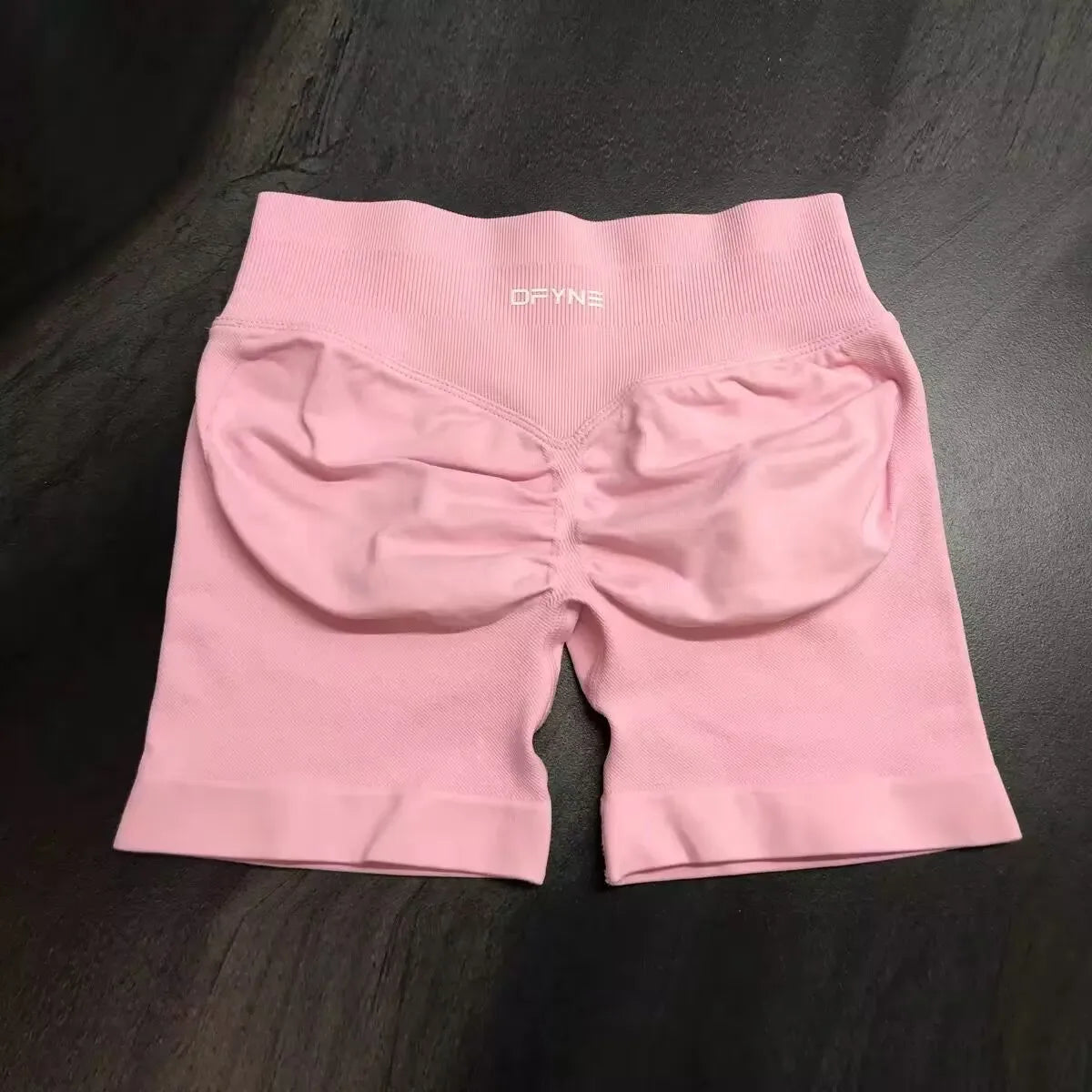 "Short de sport sculptant pour femme – Yoga & Workout – Taille basse côtelée"